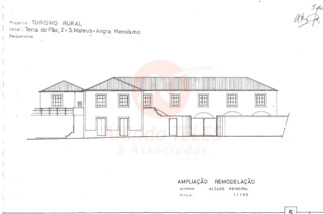 Moradia T5 para Venda em São Mateus da Calheta Foto 26