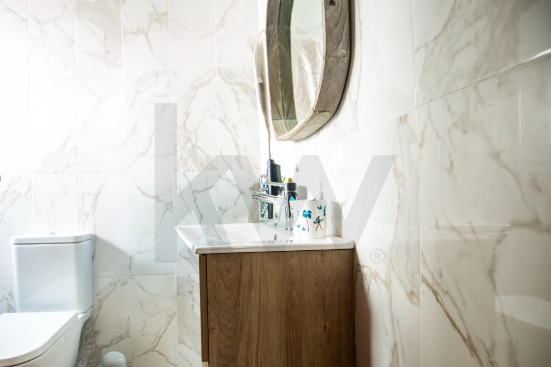 Moradia T3 para Venda em São Pedro da Cadeira Foto 17