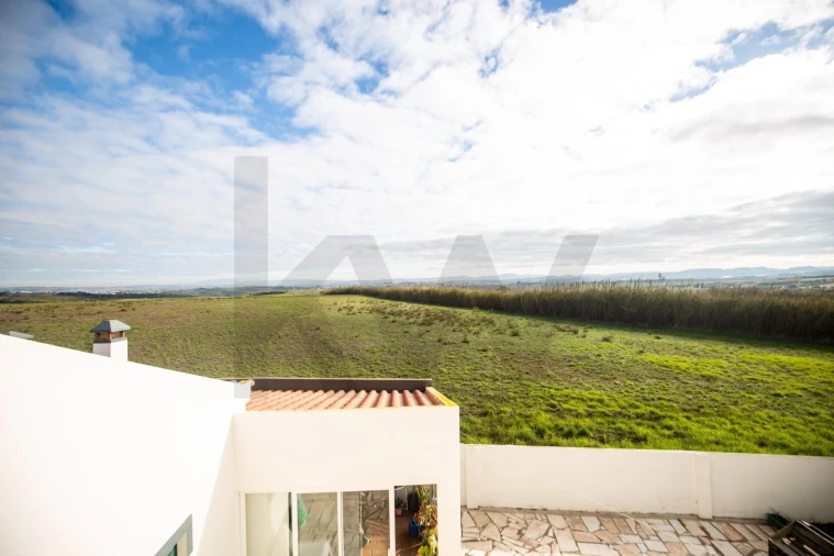 Moradia T3 para Venda em São Pedro da Cadeira Foto 5