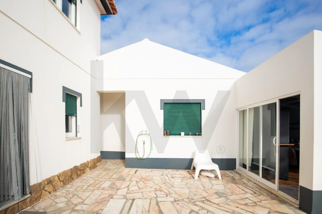 Moradia T3 para Venda em São Pedro da Cadeira Foto 6