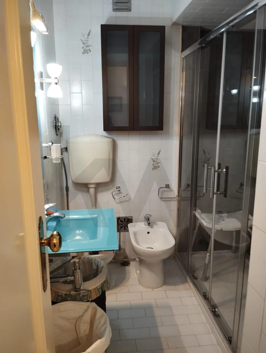 Apartamento T3 para Arrendamento em São Domingos de Benfica Foto 9