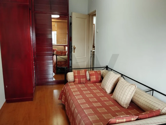 Apartamento T3 para Arrendamento em São Domingos de Benfica Foto 7