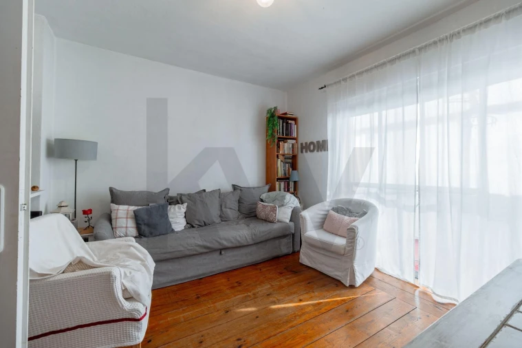 Apartamento T3 para Venda em Alcabideche Foto 2