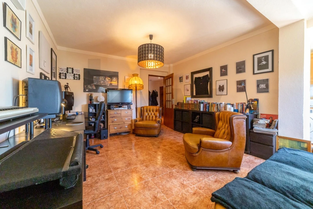 Apartamento T2 para Venda em Mina de Água Foto 2