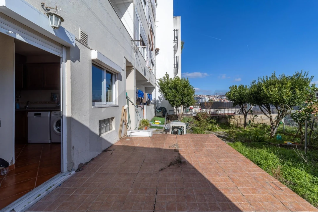 Apartamento T2 para Venda em Mina de Água Foto 14