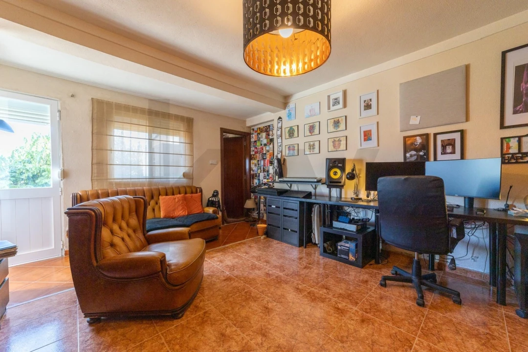 Apartamento T2 para Venda em Mina de Água Foto 3