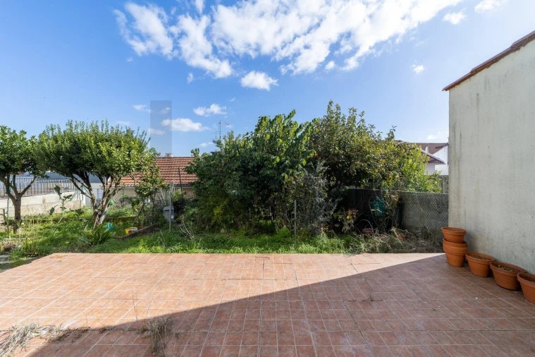 Apartamento T2 para Venda em Mina de Água Foto 16