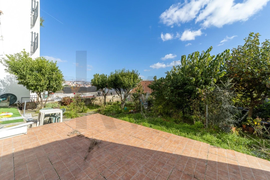 Apartamento T2 para Venda em Mina de Água Foto 13