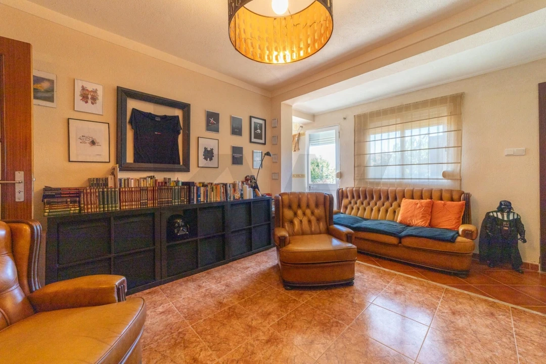 Apartamento T2 para Venda em Mina de Água Foto 1