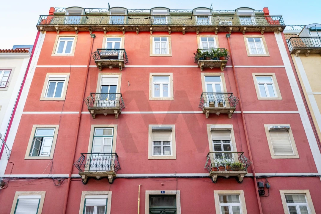 Apartamento T2 para Venda em Arroios Foto 31