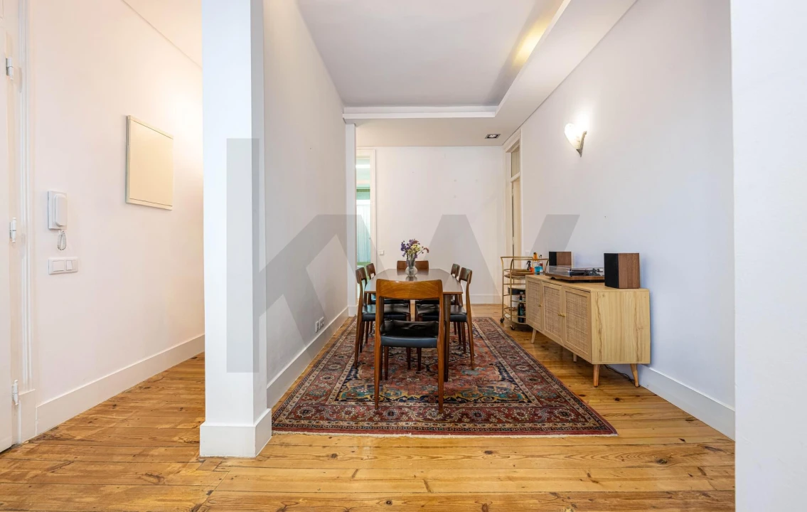 Apartamento T2 para Venda em Arroios Foto 11