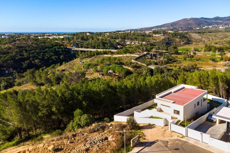 Moradia T4 para Venda em Alcabideche Foto 2