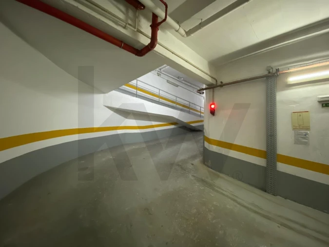 Negócio para Venda em Avenidas Novas Foto 8