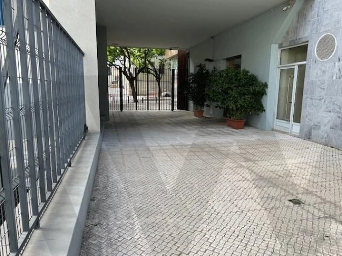 Apartamento T2 para Arrendamento em Misericórdia Foto 2