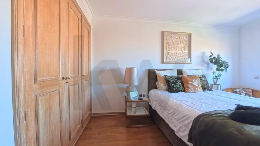 Apartamento T2 para Arrendamento em Campolide Foto 41