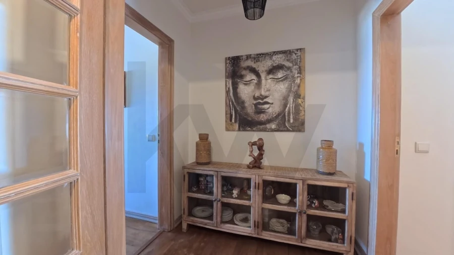 Apartamento T2 para Arrendamento em Campolide Foto 36