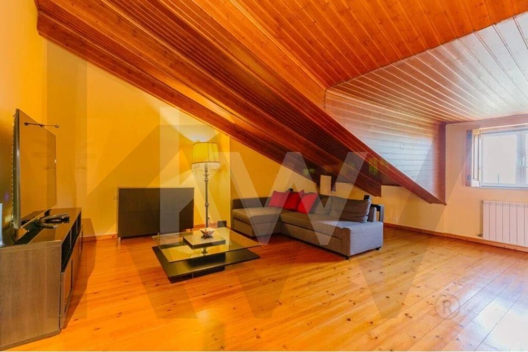 Moradia T9 para Venda em Benavente Foto 24