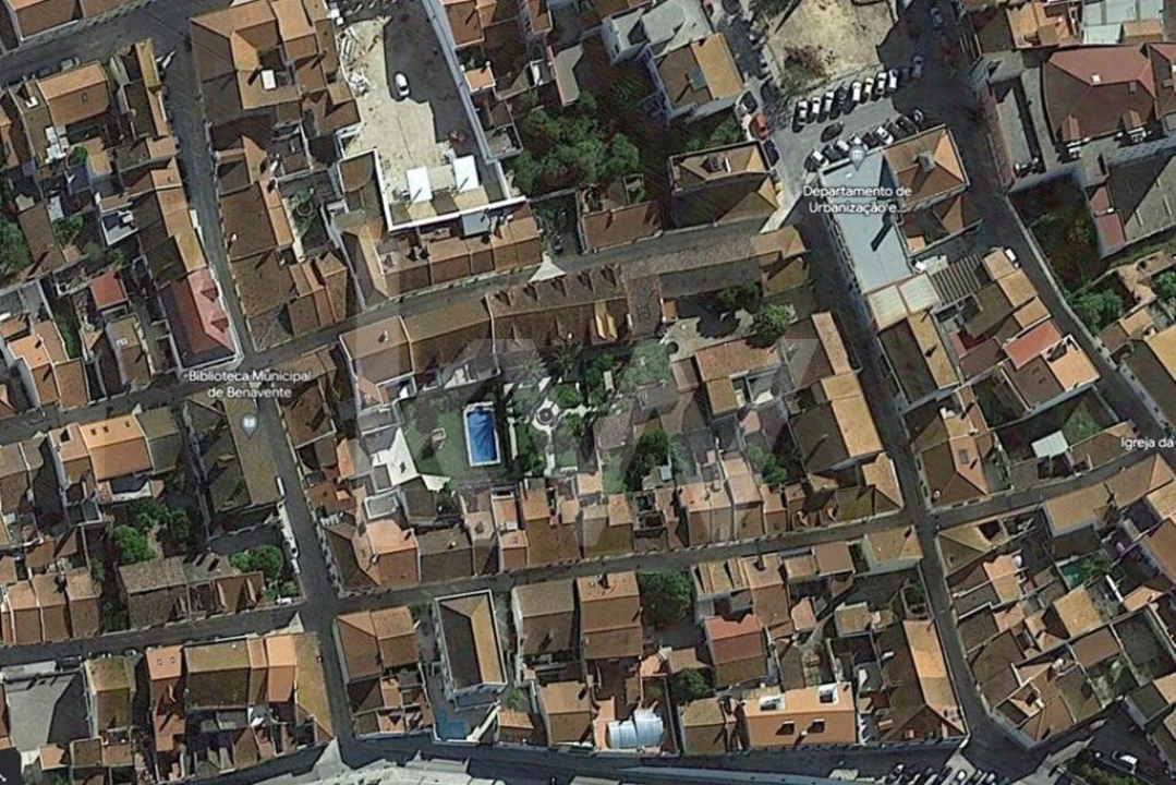 Moradia T9 para Venda em Benavente Foto 57