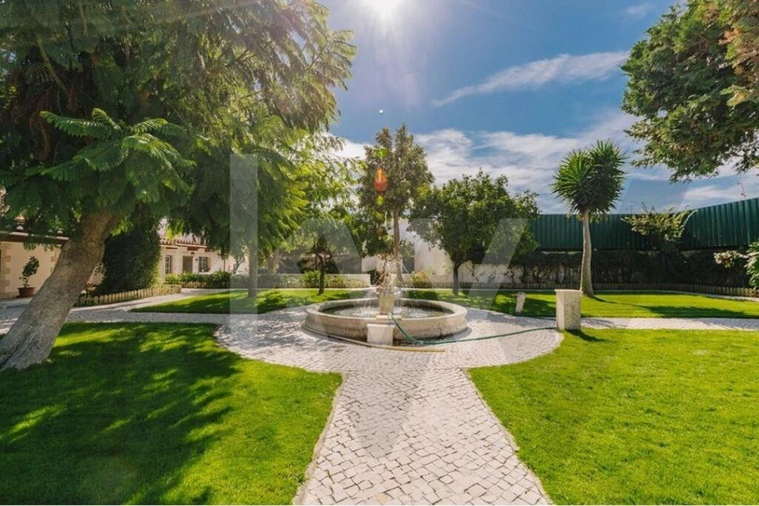 Moradia T9 para Venda em Benavente Foto 39