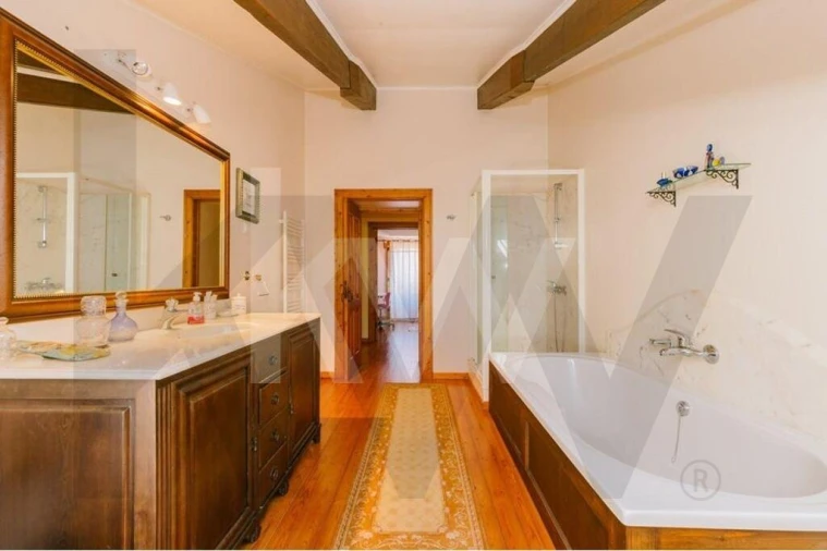 Moradia T9 para Venda em Benavente Foto 31