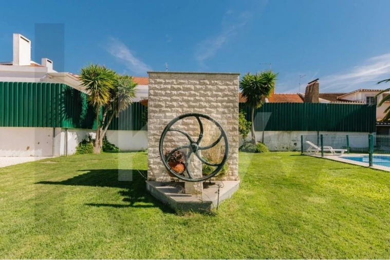 Moradia T9 para Venda em Benavente Foto 43