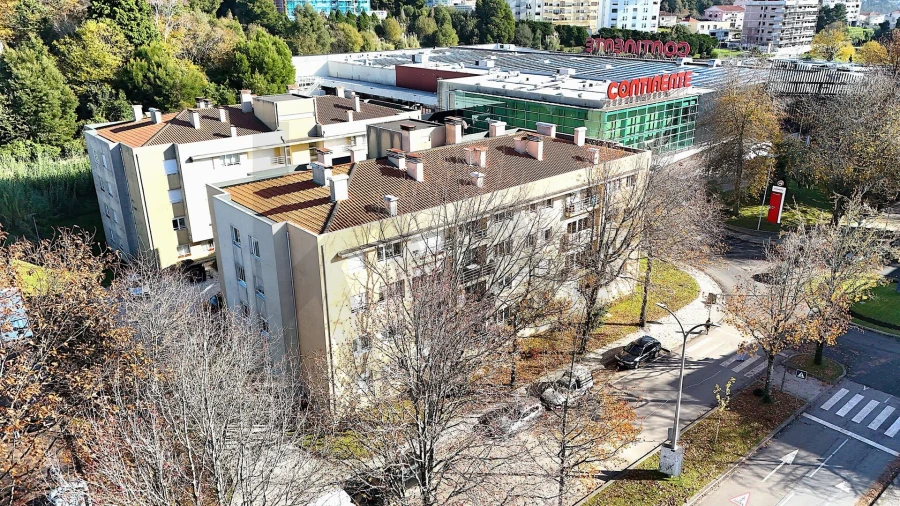 Apartamento T2 para Venda em São João da Madeira Foto 27