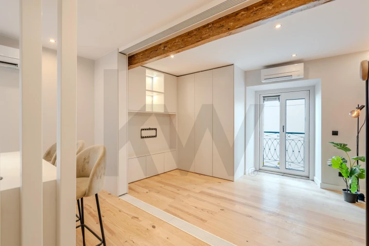 Apartamento T1 para Venda em Santa Maria Maior Foto 3