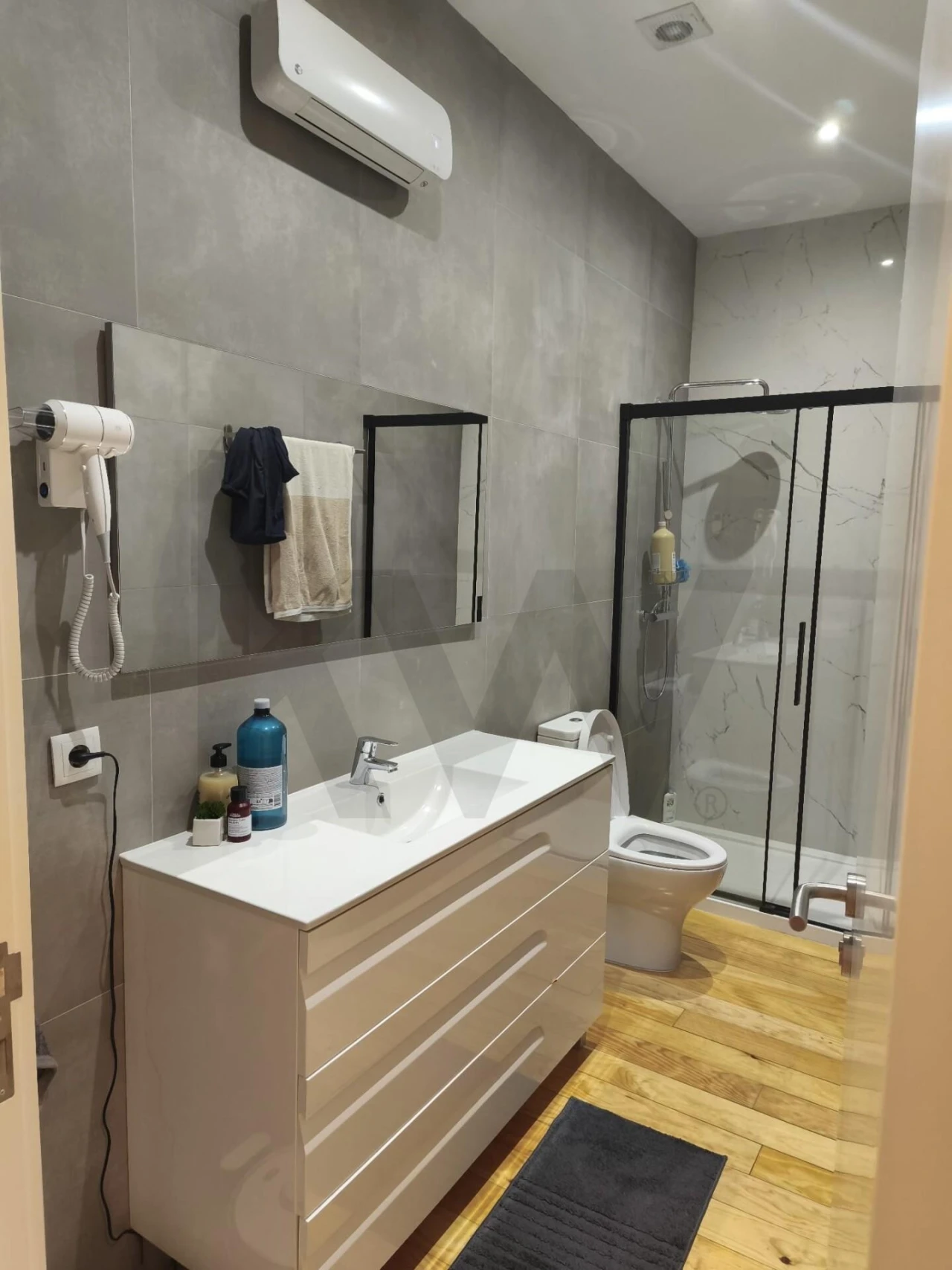 Moradia T4 para Venda em Rio Tinto Foto 11