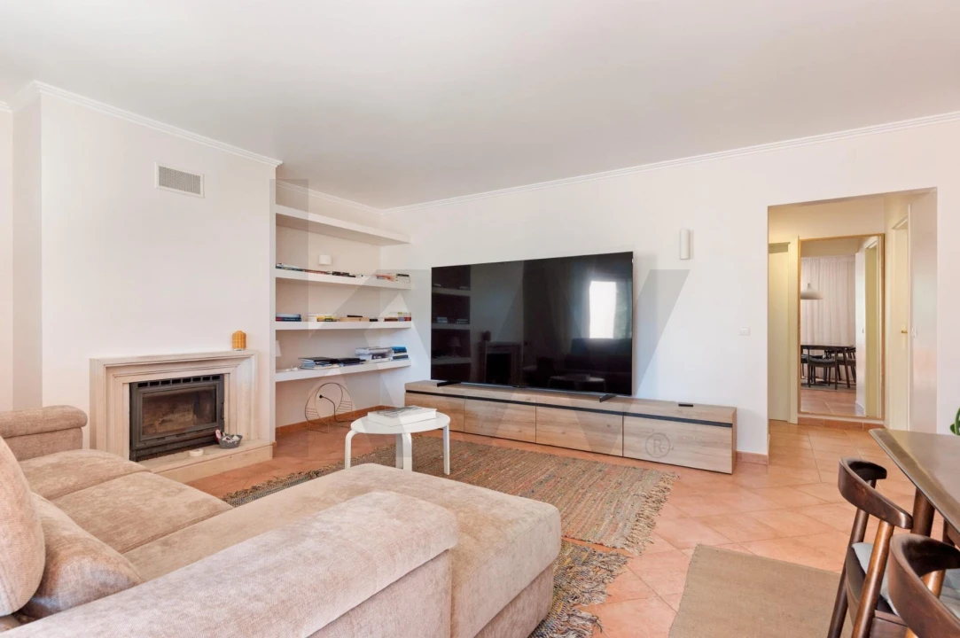 Apartamento T2 para Venda em Charneca de Caparica e Sobreda Foto 4