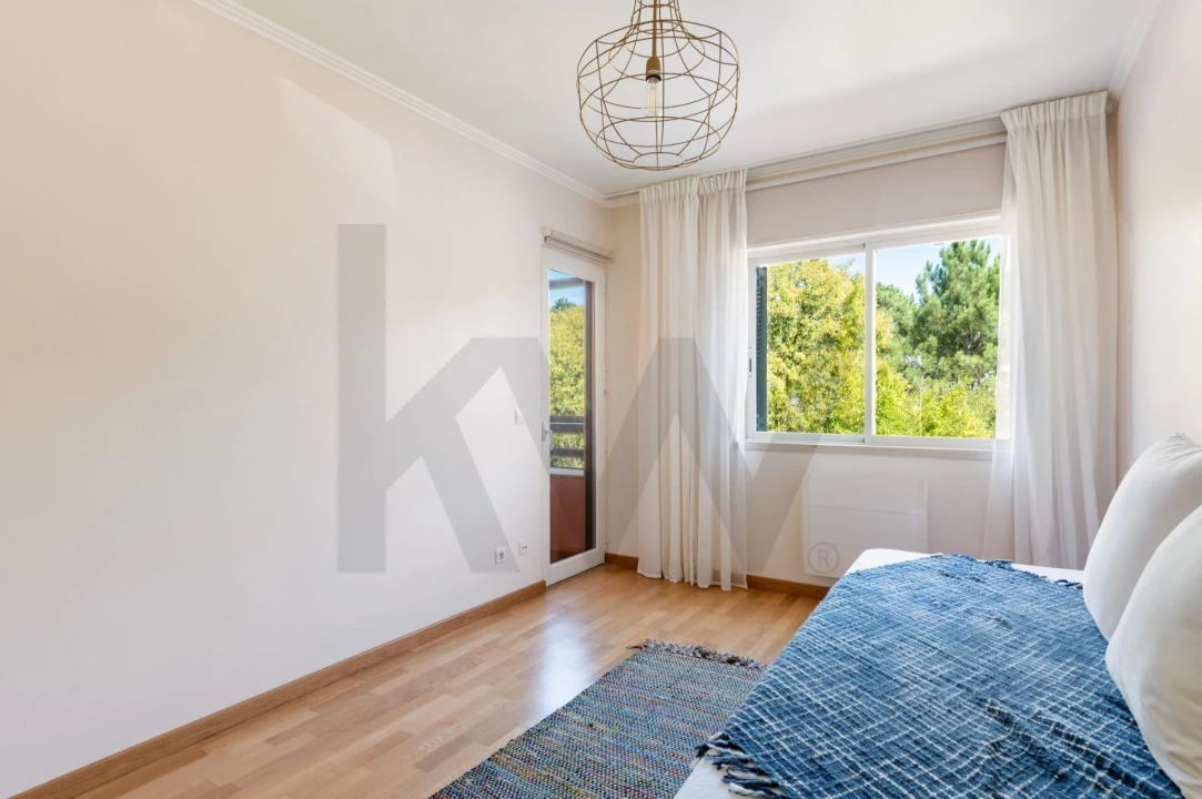 Apartamento T2 para Venda em Charneca de Caparica e Sobreda Foto 13