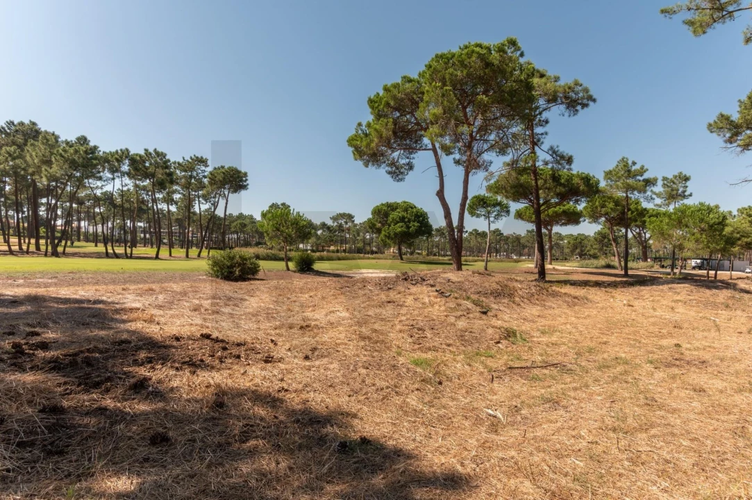 Apartamento T2 para Venda em Charneca de Caparica e Sobreda Foto 27