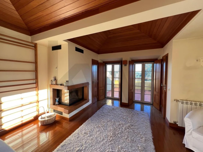 Moradia T4 para Venda em São João das Lampas e Terrugem Foto 29