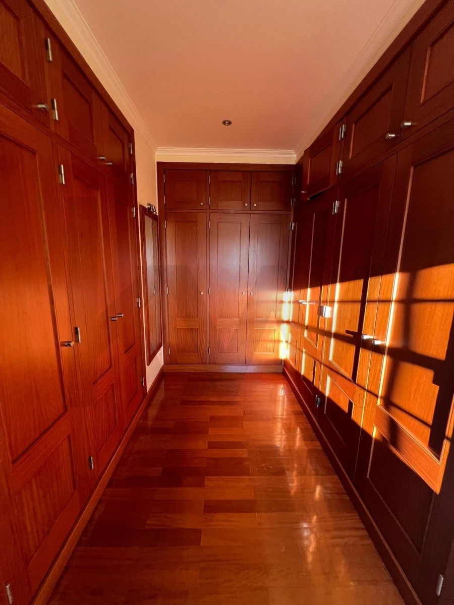 Moradia T4 para Venda em São João das Lampas e Terrugem Foto 28