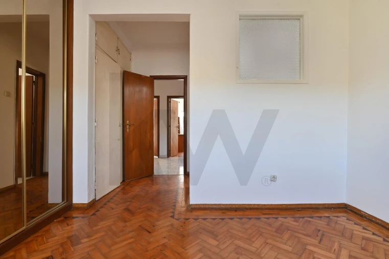 Apartamento T3 para Venda em Carnaxide e Queijas Foto 8