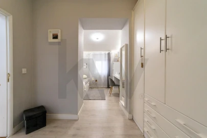 Apartamento T5 para Venda em Campo de Ourique