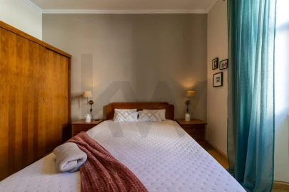 Apartamento T5 para Venda em Campo de Ourique