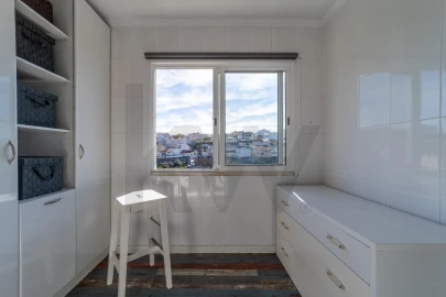 Apartamento T5 para Venda em Campo de Ourique