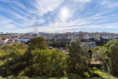 Apartamento T5 para Venda em Campo de Ourique