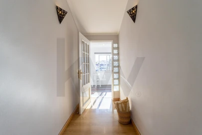 Apartamento T5 para Venda em Campo de Ourique