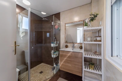 Apartamento T5 para Venda em Campo de Ourique
