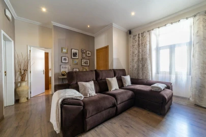 Apartamento T5 para Venda em Campo de Ourique