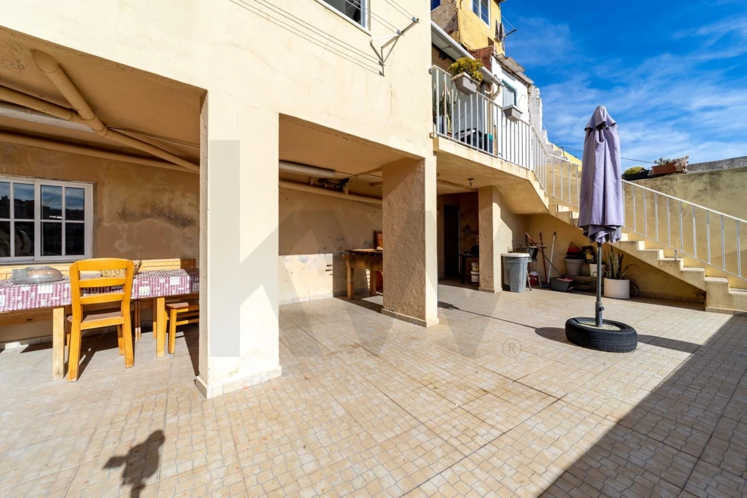 Apartamento T5 para Venda em Campo de Ourique Foto 34