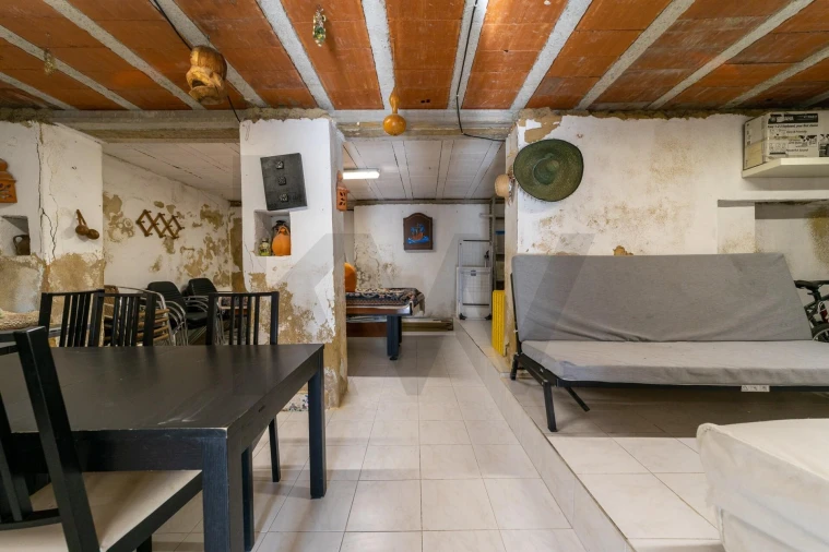 Apartamento T5 para Venda em Campo de Ourique Foto 36
