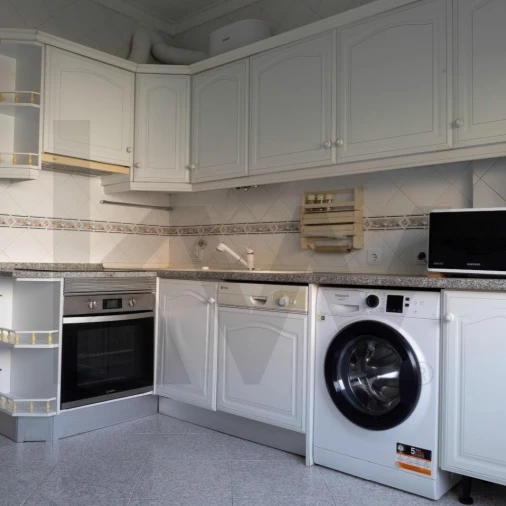 Apartamento T2 para Arrendamento em Olivais Foto 4