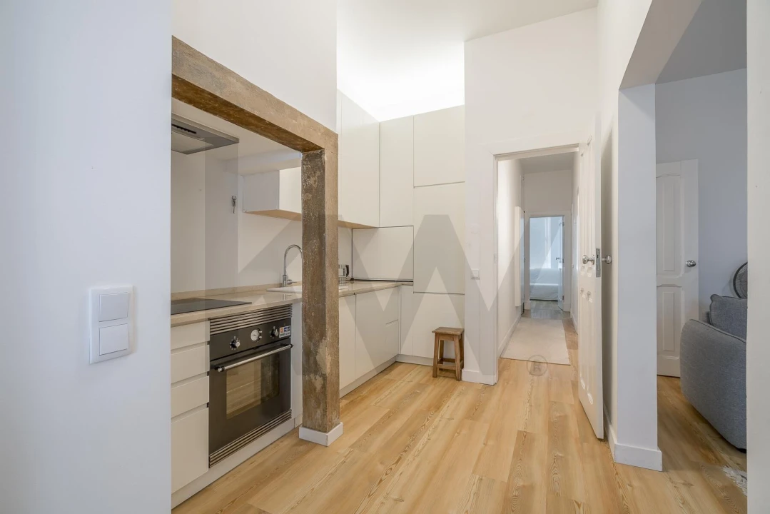 Apartamento T2 para Arrendamento em Campo de Ourique Foto 12