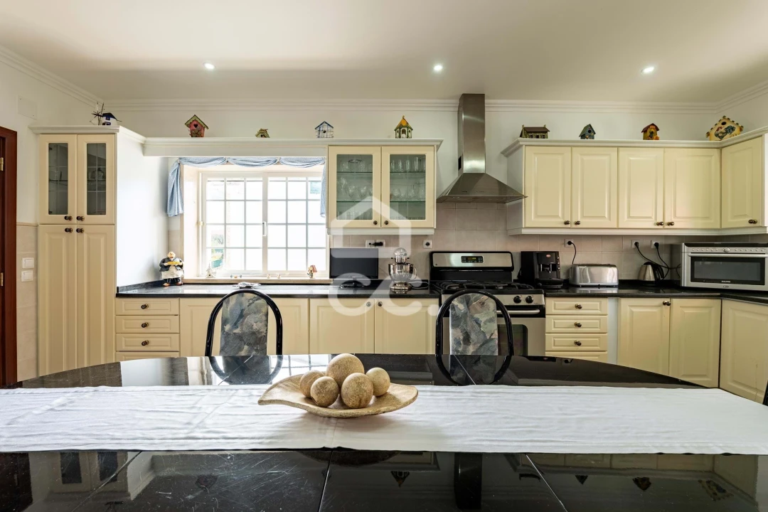 Moradia T4 para Venda em Vilarinho dos Galegos e Ventozelo Foto 11