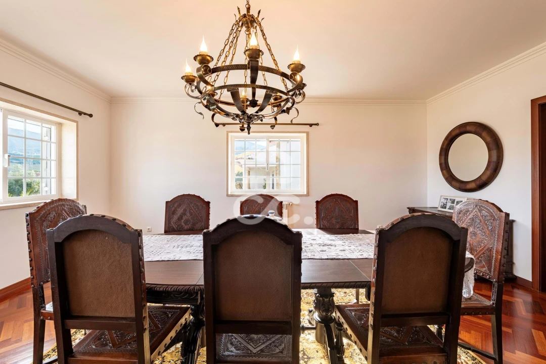 Moradia T4 para Venda em Vilarinho dos Galegos e Ventozelo Foto 16