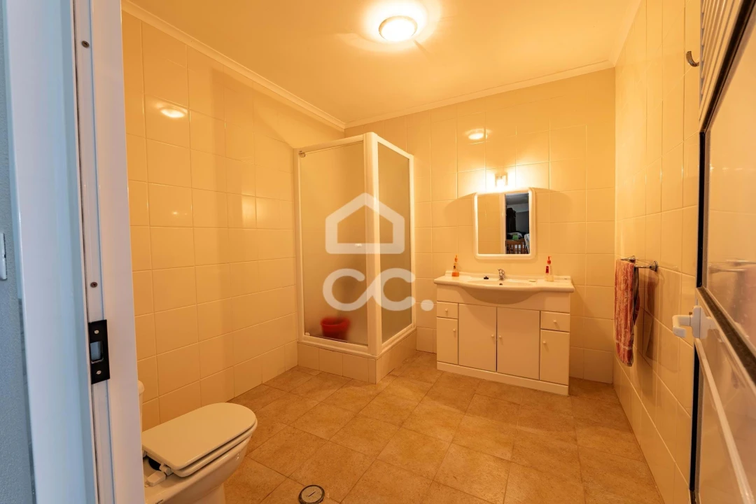 Moradia T4 para Venda em Vilarinho dos Galegos e Ventozelo Foto 49