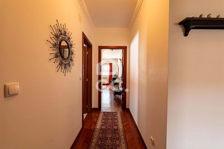 Moradia T4 para Venda em Vilarinho dos Galegos e Ventozelo Foto 30