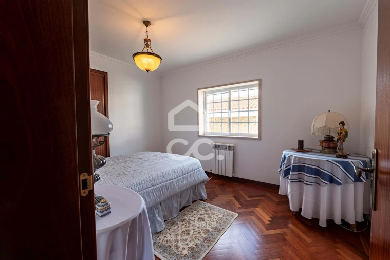 Moradia T4 para Venda em Vilarinho dos Galegos e Ventozelo Foto 27